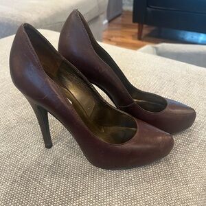 Steve Madden Brown 4 1/2 inch High heel good condition worn a few times